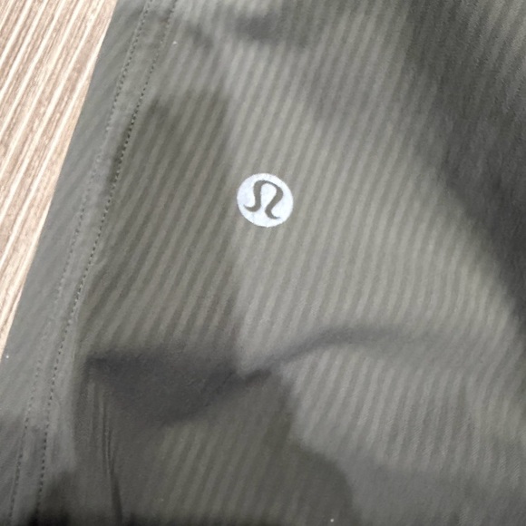 Lululemon mid rise dance studio jogger Grey Sage - Picture 7 of 7